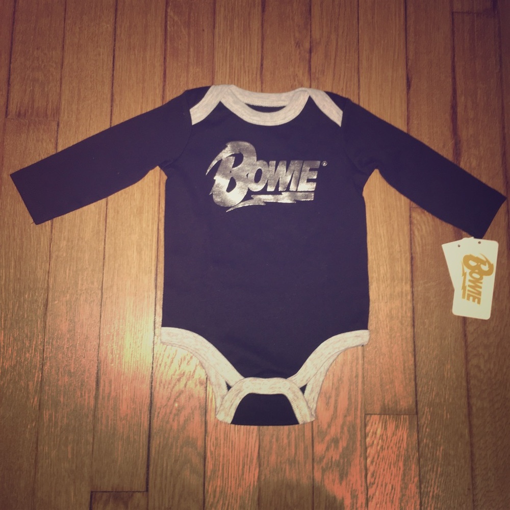 David Bowie Onesie ⚡️👩‍🎤